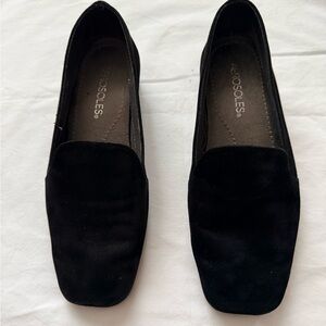 AEROSOLES Women's Classic Black Flats Sz6.5